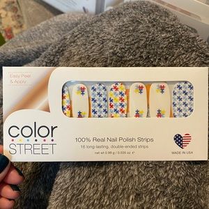 ColorStreet Autism Awareness retired